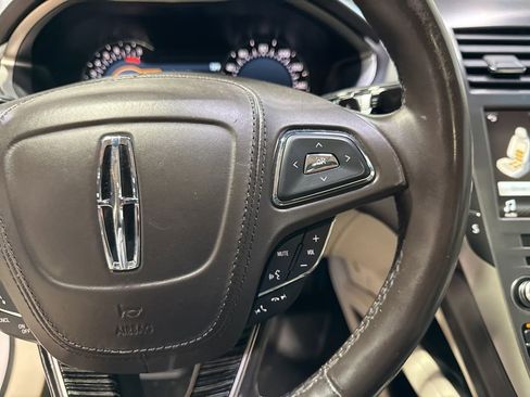 Used 2017 Lincoln MKZ Black Label w/ Technology Package AWD/4WD image 12