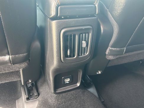 Used 2020 Jeep Compass Latitude FWD image 23