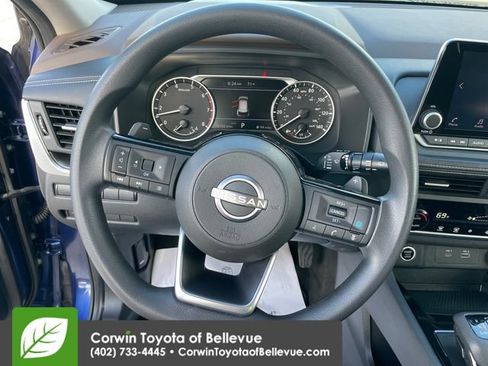 Used 2023 Nissan Rogue SV AWD/4WD image 22