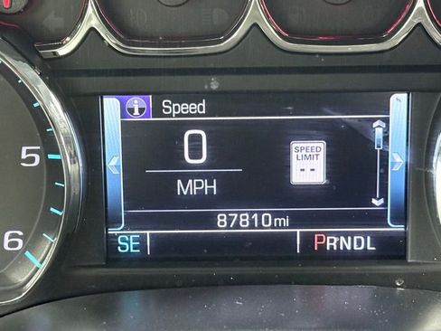 Used 2018 GMC Sierra 1500 SLT image 16