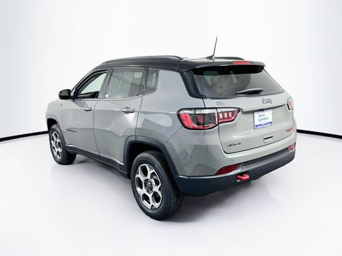 Used 2022 Jeep Compass Trailhawk w/ Trailhawk Convenience Group AWD/4WD image 7