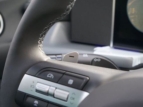 New 2025 Hyundai Sonata Limited image 15