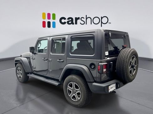 Used 2021 Jeep Wrangler Unlimited Sport image 3
