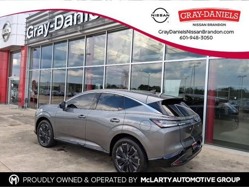 Certified 2026 Nissan Murano Platinum AWD/4WD image 1