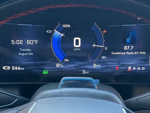 New 2025 Chevrolet Equinox EV RS image 24