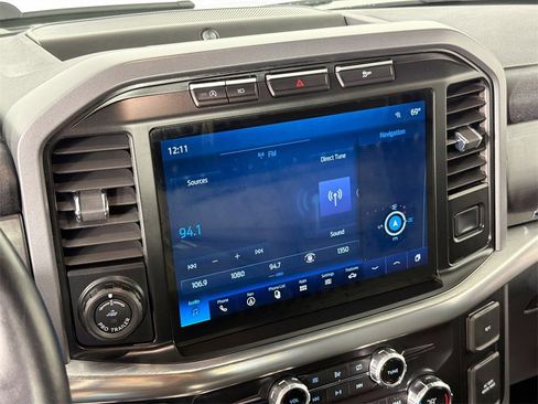 Used 2021 Ford F150 Lariat image 14