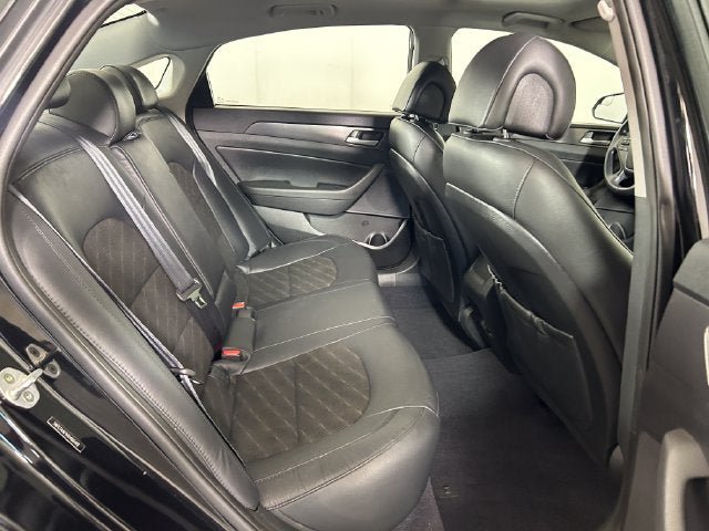 Used 2017 Hyundai Sonata Sport w/ Value Edition Package 02 FWD image 51