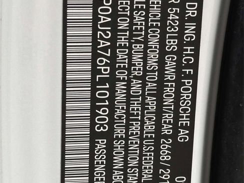 Used 2023 Porsche Panamera 4 Platinum Edition image 32