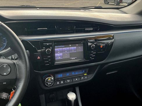 Used 2016 Toyota Corolla S image 6