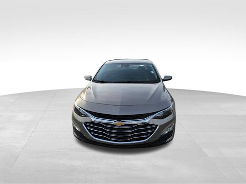 Used 2024 Chevrolet Malibu LT FWD image 3
