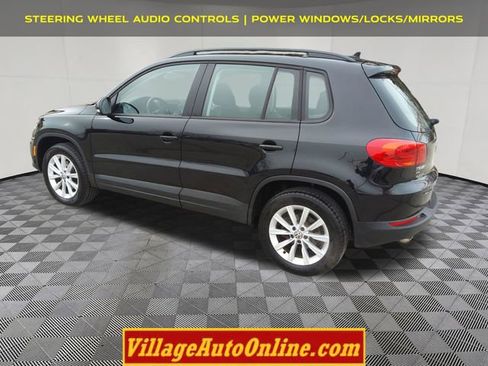 Used 2017 Volkswagen Tiguan S image 2