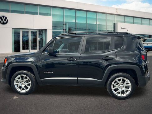 Used 2022 Jeep Renegade Latitude w/ Convenience Group AWD/4WD image 8