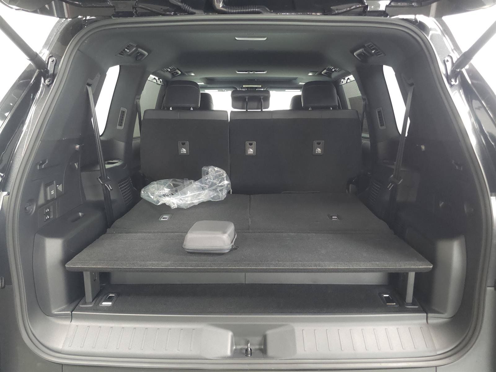 New 2026 Lexus LX 700h F Sport AWD/4WD image 12