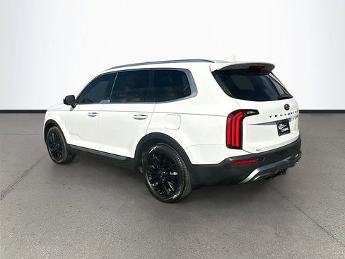 Certified 2021 Kia Telluride SX w/ Towing Package FWD image 5