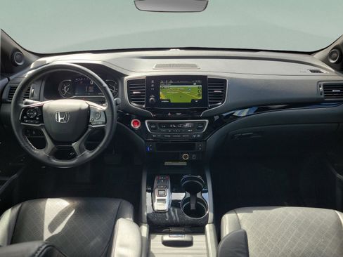 Used 2023 Honda Passport Elite image 11