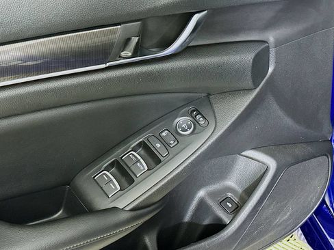 Certified 2022 Honda Accord Sport image 21