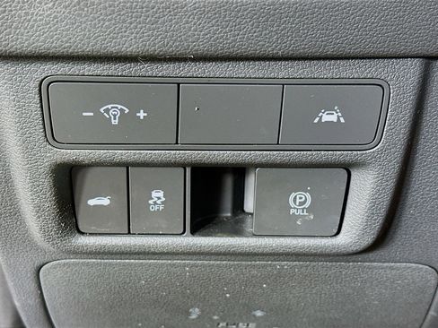 Used 2020 Hyundai Sonata SEL w/ Premium + Sunroof Package FWD image 17
