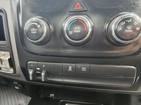 Used 2015 RAM 2500 Tradesman w/ Protection Group image 12