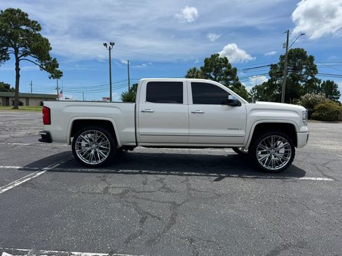 Used 2015 GMC Sierra 1500 Denali w/ Driver Alert Package AWD/4WD image 5