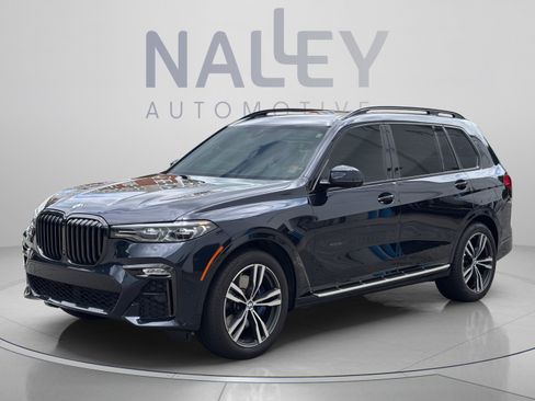 Used 2021 BMW X7 xDrive40i w/ M Sport Package AWD/4WD image 1