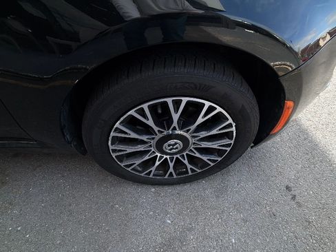 Used 2012 FIAT 500 Gucci image 11