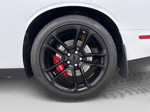 Used 2023 Dodge Challenger R/T Scat Pack w/ Plus Package image 25