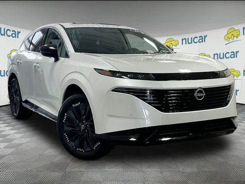 Certified 2026 Nissan Murano Platinum w/ Cargo Package image 1