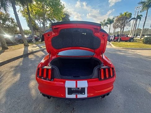 Used 2020 Ford Mustang Shelby GT350 w/ Technology Package image 31