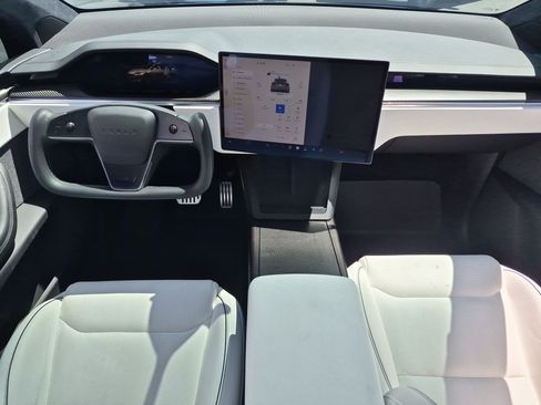 Used 2023 Tesla Model X Plaid AWD/4WD image 29