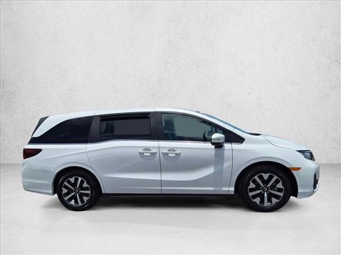 Used 2025 Honda Odyssey EX-L image 4