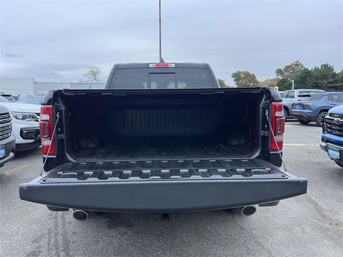 Used 2022 RAM 1500 Limited image 10