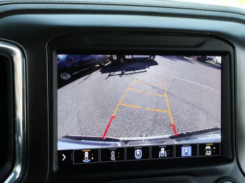 Used 2023 GMC Sierra 2500 AT4 w/ AT4 Preferred Package image 37