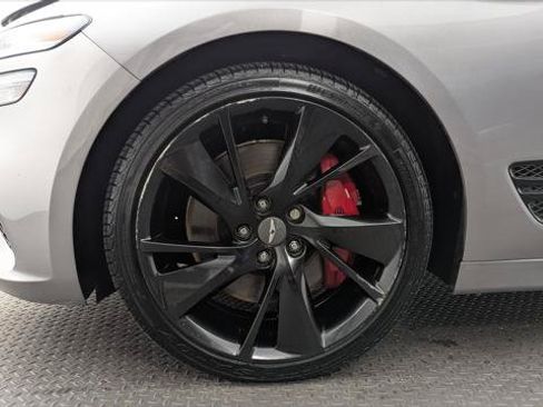 Used 2023 Genesis G70 3.3T w/ Sport Prestige Package RWD image 31