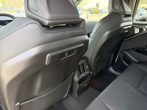 New 2026 BMW X3 xDrive30 w/ Premium Package image 19