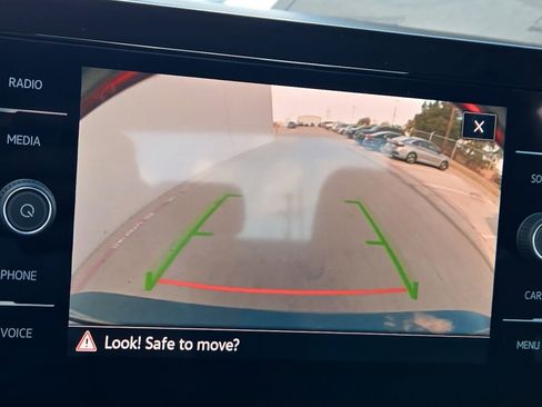 New 2026 Volkswagen Jetta SE image 12