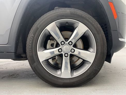 Used 2021 Jeep Grand Cherokee L Limited w/ Trailer Tow Group (B) image 19