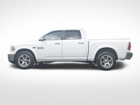 Used 2018 RAM 1500 Laramie image 37