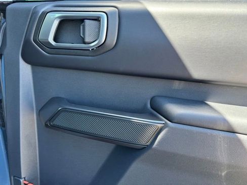 New 2025 Ford Bronco Raptor image 19