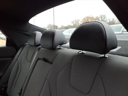 Used 2025 Hyundai Elantra N Line image 12