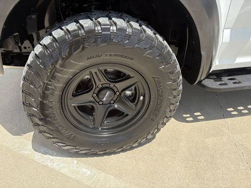 Used 2019 Ford F150 Raptor w/ Equipment Group 802A Luxury AWD/4WD image 13