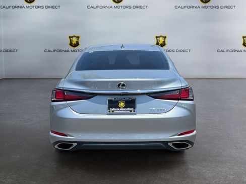 Used 2024 Lexus ES 350 w/ Accessory Package (Z1) FWD image 4