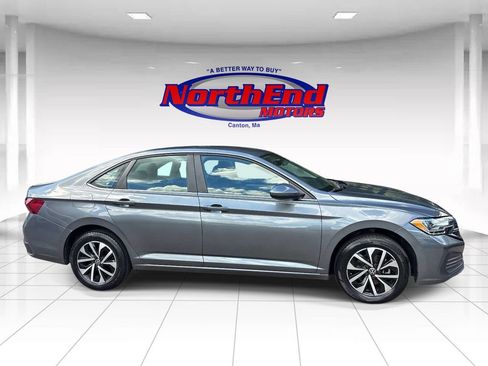 Used 2024 Volkswagen Jetta S FWD image 2