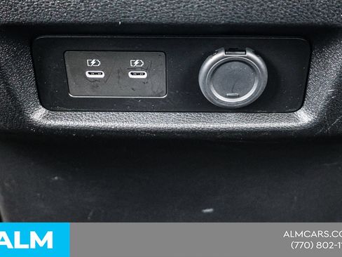 Used 2025 Nissan Armada SV AWD/4WD image 45