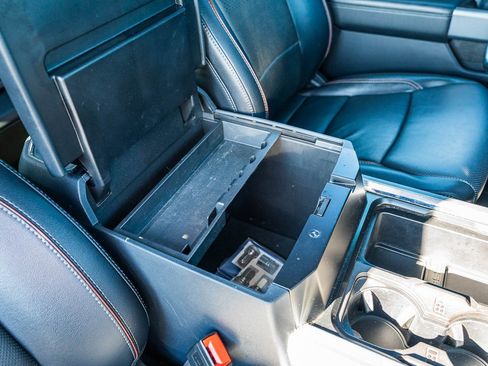 Certified 2023 Ford F250 Lariat w/ Sport Appearance Package image 12