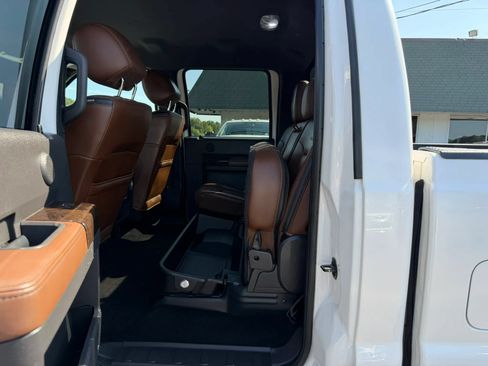 Used 2015 Ford F250 Platinum AWD/4WD image 24