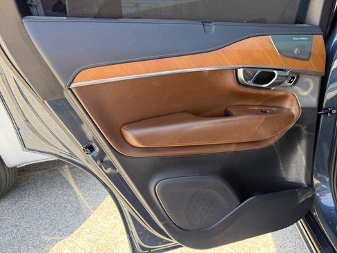 Used 2018 Volvo XC90 T6 Inscription w/ Convenience Package image 39