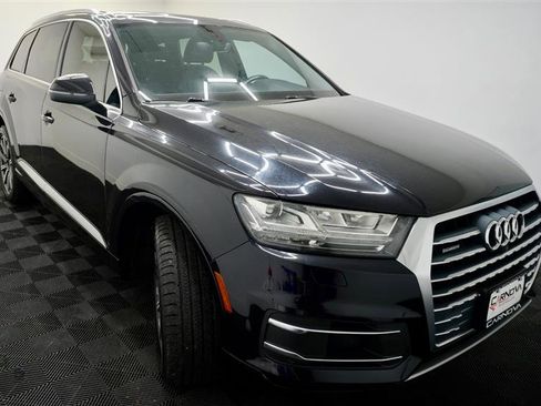 Used 2017 Audi Q7 3.0T Premium Plus w/ Premium Plus Package AWD/4WD image 10