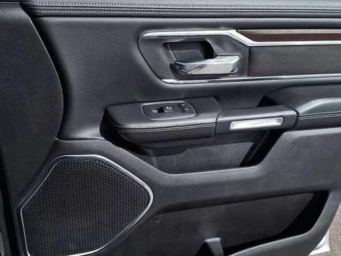 Used 2021 RAM 1500 Laramie image 29