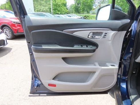 Used 2019 Honda Pilot EX-L image 17