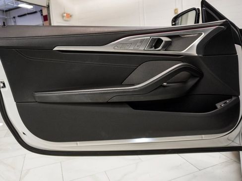 Used 2025 BMW 840i xDrive Convertible image 32